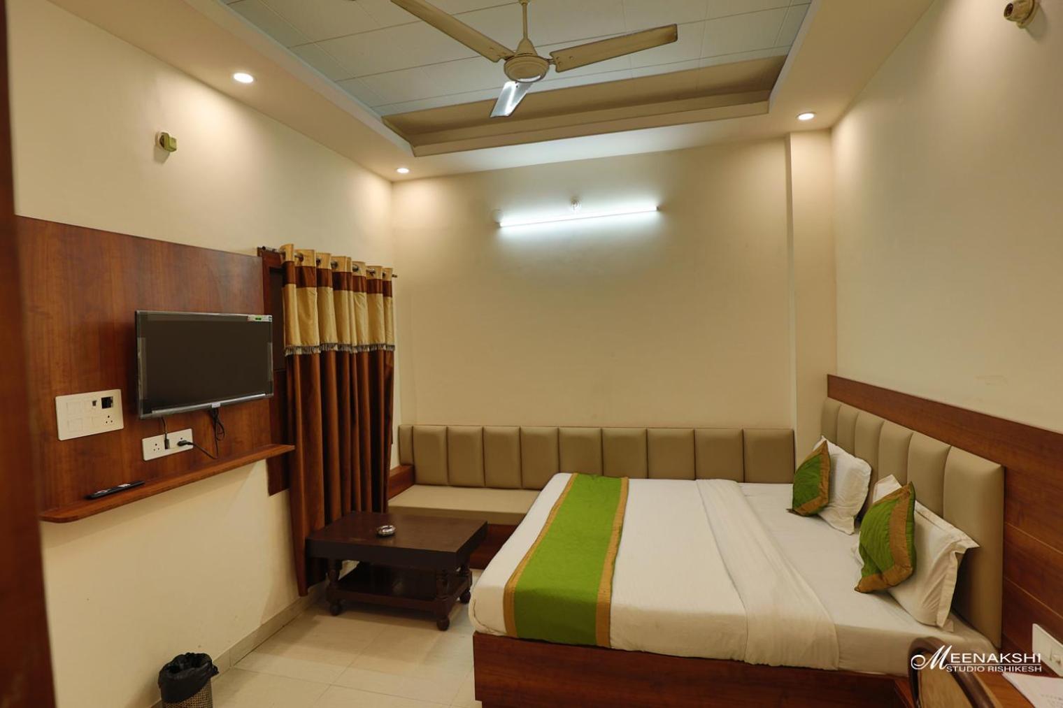 Hotel Haridev Roorkee Екстер'єр фото