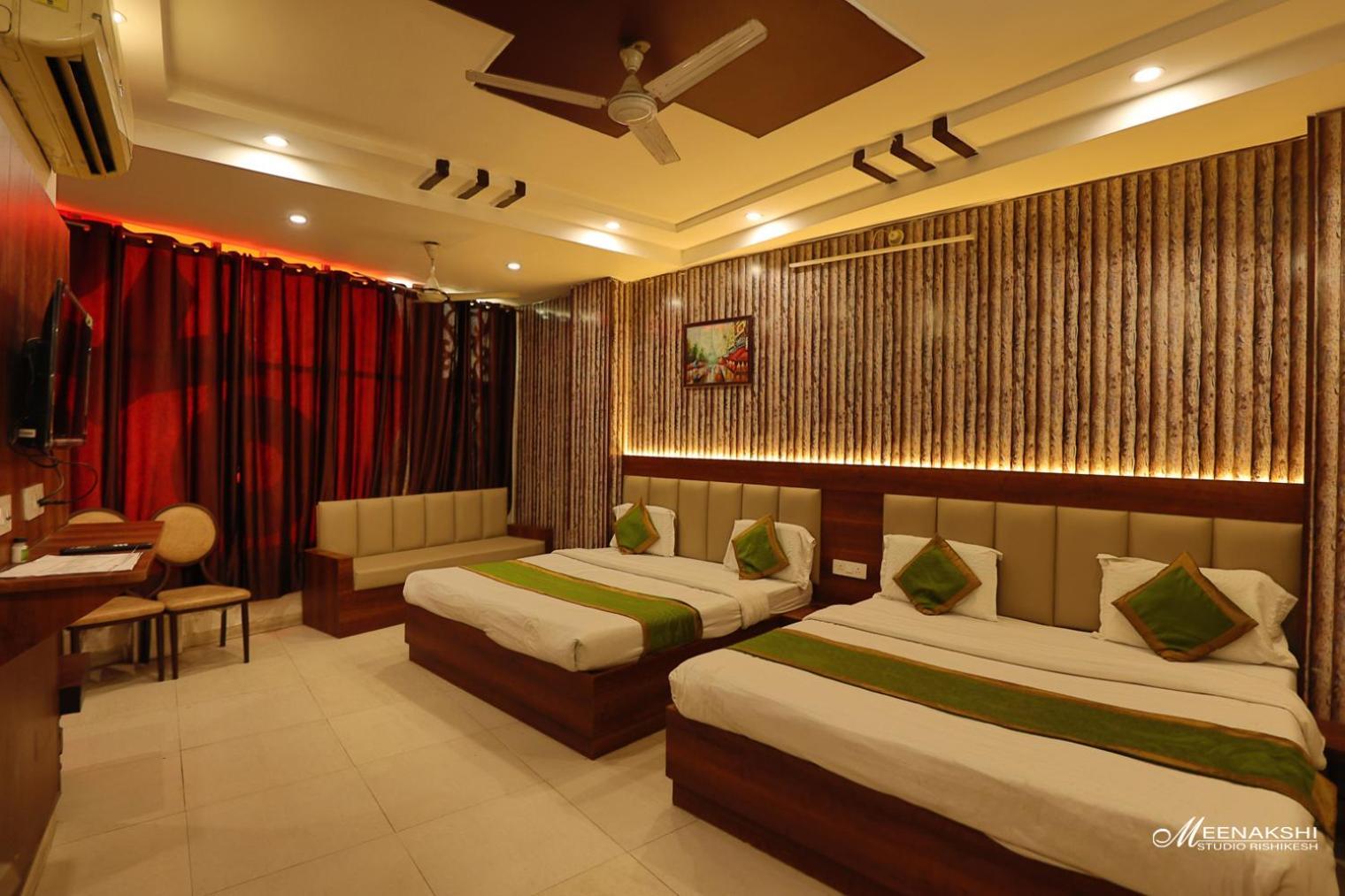 Hotel Haridev Roorkee Екстер'єр фото